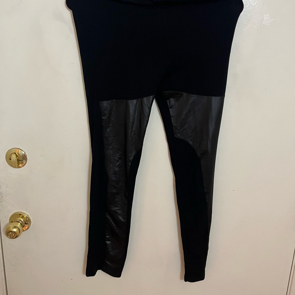 Black faux leather patch stretch leggings size large